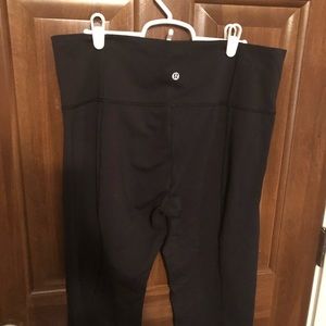 Lulu lemon boot cut yoga pants